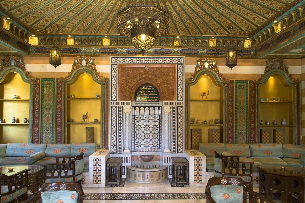 Regency Palace Amman Esterno foto